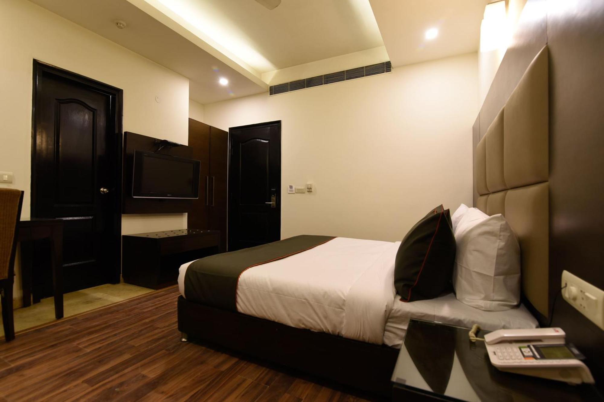 Hotel O Venkata Sai Sadan Mathrusree Nagar Kondapur  Exterior foto